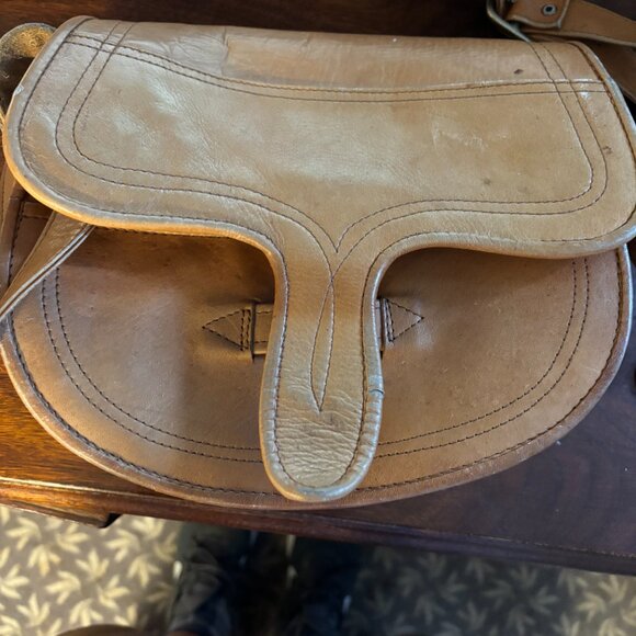 Camel Leather Shoulder Bag - Picture 6 of 6